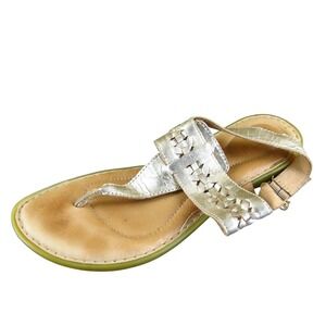 Born Women's ‎ Thong Gold Leather Sz 8 Medium  Used 2025